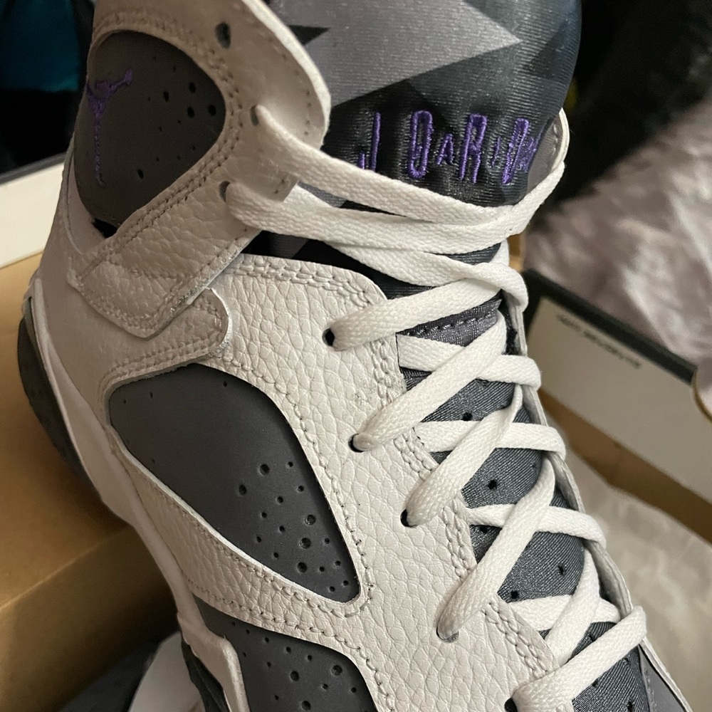 AIR JORDAN 7 RETRO BG